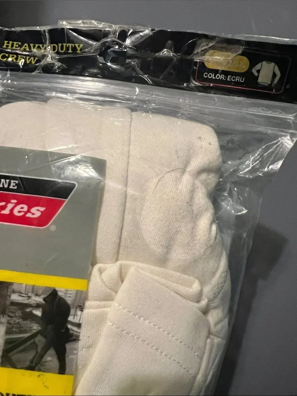 Dickies Men’s Off White/ Cream Bi-Layer Thermal Crew Undershirts (Packaged)